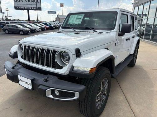 2025 Jeep Wrangler 4-Door Sahara 4x4