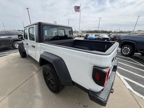 2023 Jeep Gladiator Sport