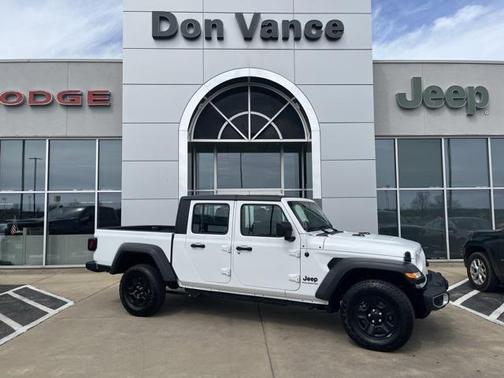 2023 Jeep Gladiator Sport