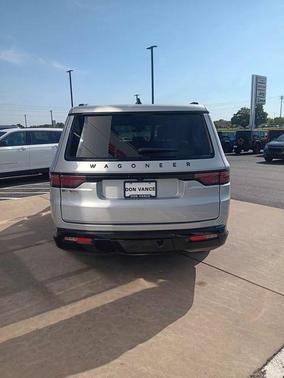 2024 Jeep Wagoneer L Series II Carbide 4x4