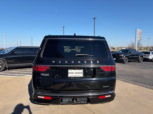 2024 Jeep Wagoneer L Series II 4x4