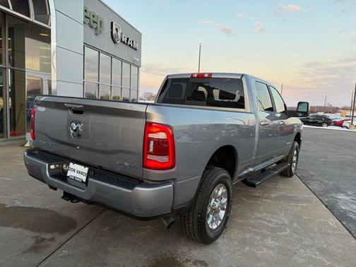 2024 RAM 2500 Laramie Crew Cab 4x4 6'4' Box