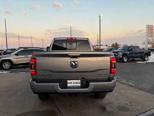 2024 RAM 2500 Laramie Crew Cab 4x4 6'4' Box