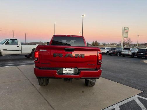 2026 RAM 2500 Big Horn Crew Cab 4x4 6'4' Box