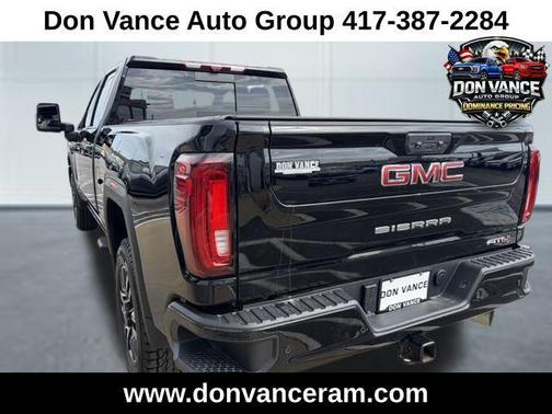Onyx Black 2023 GMC Sierra 3500 AT4