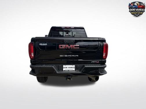 Onyx Black 2023 GMC Sierra 3500 AT4