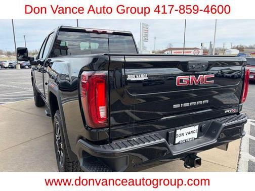 Onyx Black 2023 GMC Sierra 3500 AT4