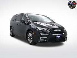 2022 Chrysler Pacifica L