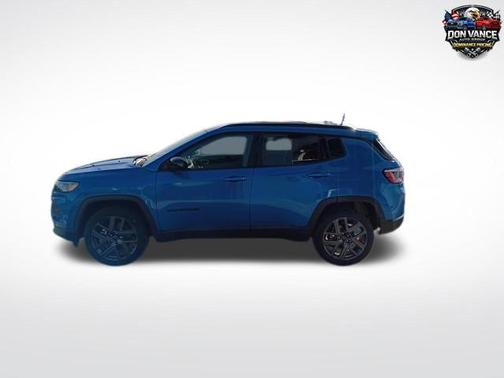 Hydro Blue Pearlcoat 2026 Jeep Compass Latitude