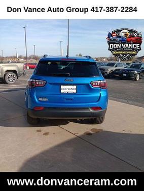 Hydro Blue Pearlcoat 2026 Jeep Compass Latitude