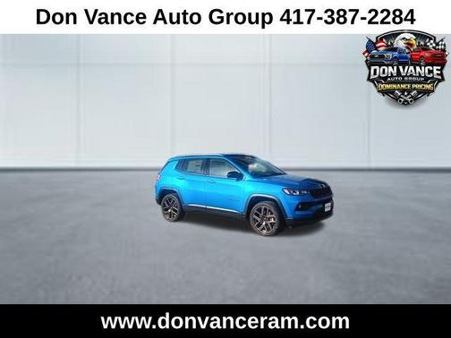 Hydro Blue Pearlcoat 2026 Jeep Compass Latitude