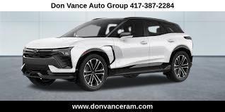 Iridescent Pearl Tricoat 2024 Chevrolet Blazer RS