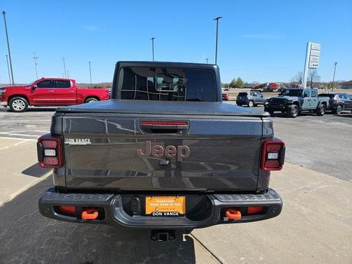 2024 Jeep Gladiator Mojave