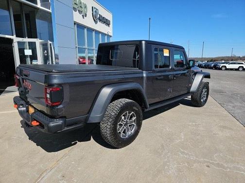2024 Jeep Gladiator Mojave