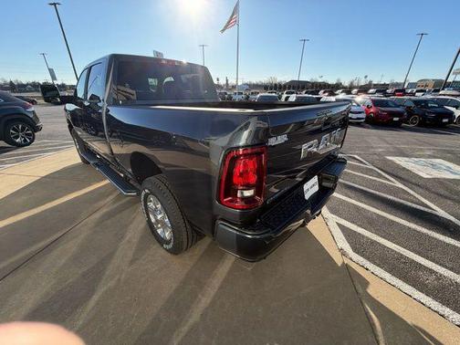 2026 RAM 2500 Big Horn Crew Cab 4x4 6'4' Box