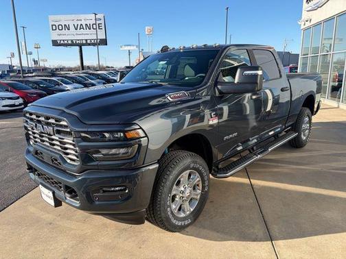 2026 RAM 2500 Big Horn Crew Cab 4x4 6'4' Box