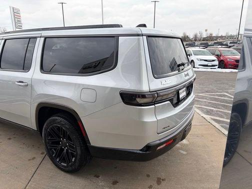 2026 Jeep Grand Wagoneer L Limited Reserve 4x4