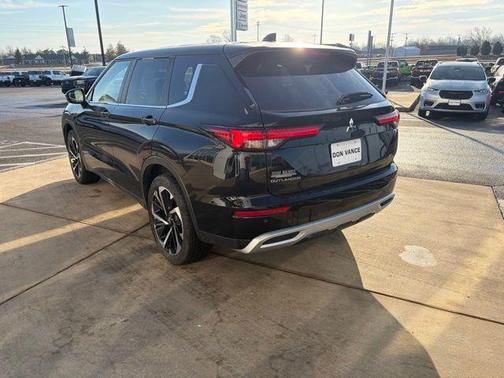 2024 Mitsubishi Outlander SE 2.5 2WD