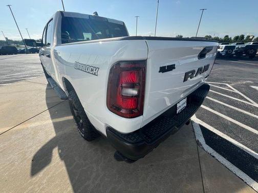 2025 RAM 1500 Warlock Crew Cab 4x4 5'7' Box