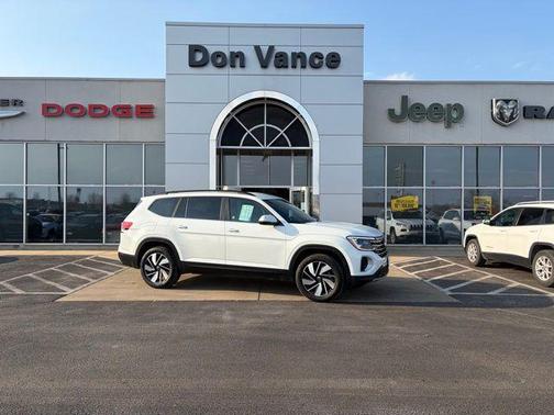 2025 Volkswagen Atlas 2.0T SE w/Technology 4MOTION