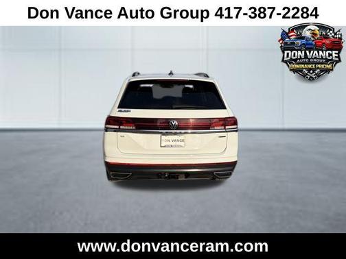 2025 Volkswagen Atlas 2.0T SE w/Technology 4MOTION