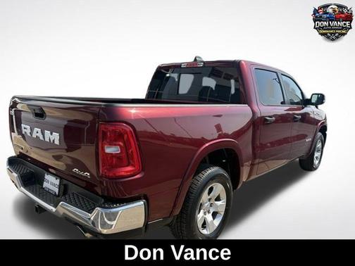 Delmonico Red Pearlcoat 2025 RAM 1500 Big Horn/Lone Star