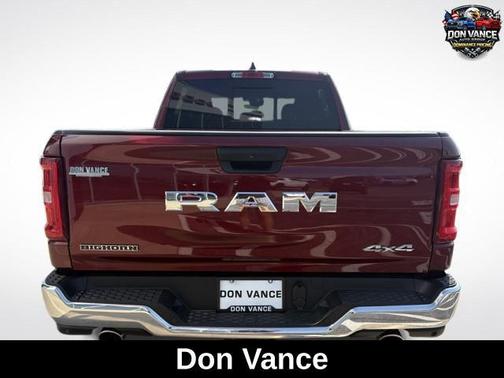 Delmonico Red Pearlcoat 2025 RAM 1500 Big Horn/Lone Star