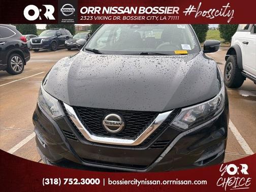 Magnetic Black 2021 Nissan Rogue Sport SV