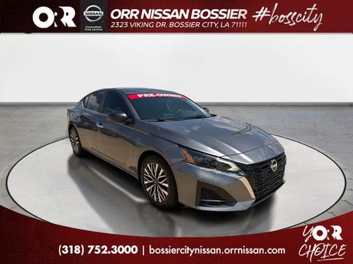 Gun Metallic 2025 Nissan Altima SV