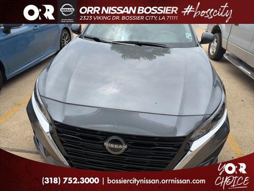 Gun Metallic 2025 Nissan Altima SV Sedan