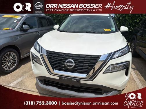 White 2023 Nissan Rogue SV