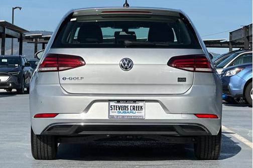 2019 Volkswagen e-Golf SE