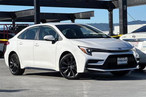 2024 Toyota Corolla Hybrid SE