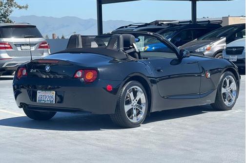 2003 BMW Z4 2.5i Roadster