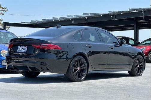 2021 Jaguar XF R-Dynamic SE P300 AWD Automatic