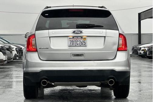 2014 Ford Edge SE