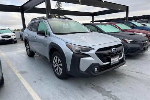 2023 Subaru Outback Premium