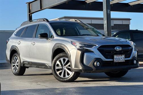 2023 Subaru Outback Premium