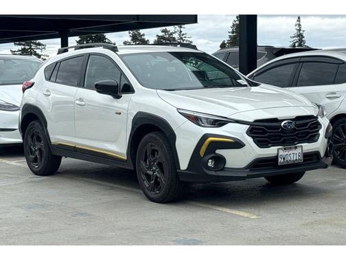 Crystal White Pearl 2025 Subaru Crosstrek Sport