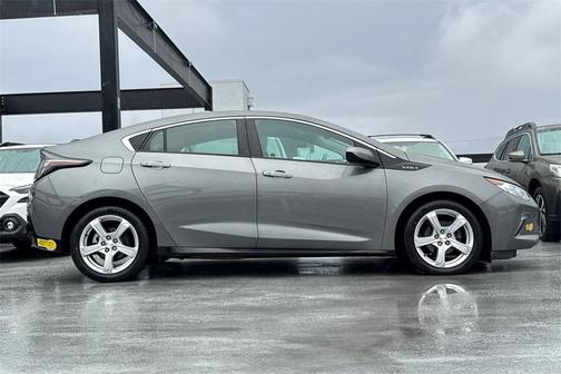 2017 Chevrolet Volt LT