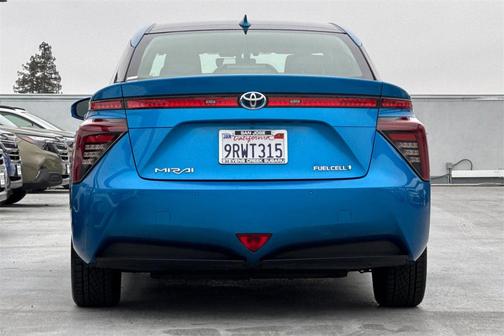 2017 Toyota Mirai Base