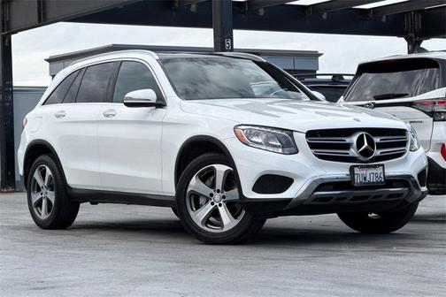 2017 Mercedes-Benz GLC 300 4MATIC