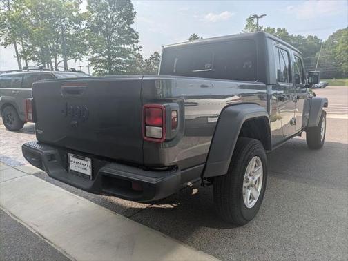 2023 Jeep Gladiator Sport S