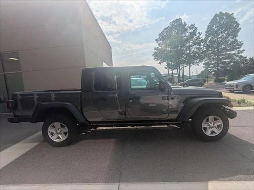 2023 Jeep Gladiator Sport S