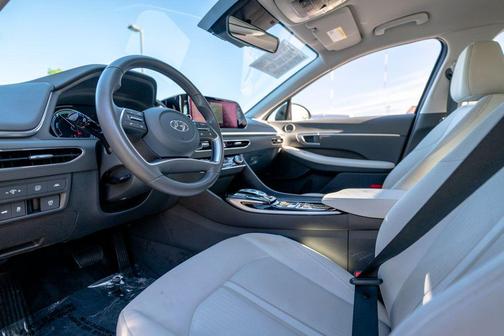 Onyx Black 2023 Hyundai SONATA Hybrid SE