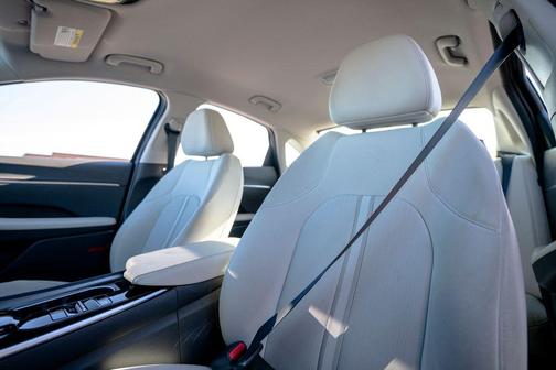 Onyx Black 2023 Hyundai SONATA Hybrid SE
