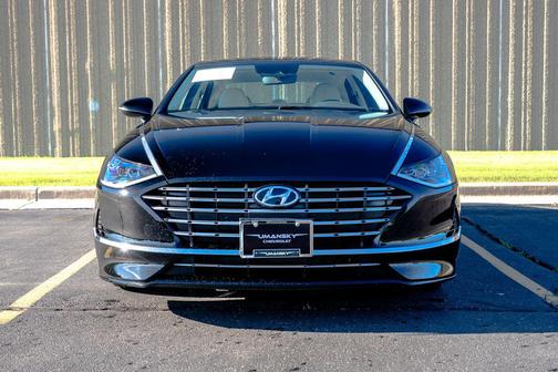 Onyx Black 2023 Hyundai SONATA Hybrid SE
