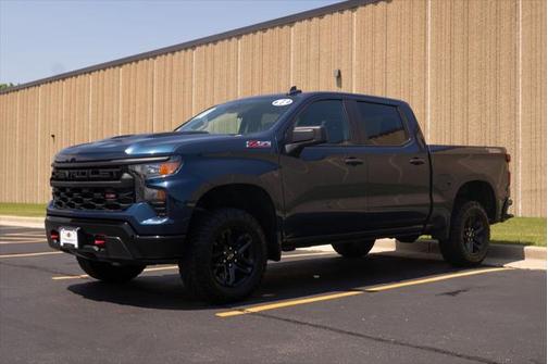 2022 Chevrolet Silverado 1500 Custom Trail Boss