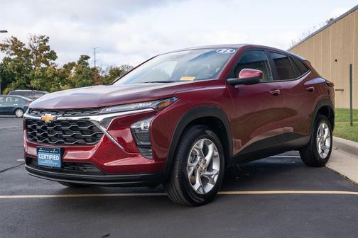 2025 Chevrolet Trax LS