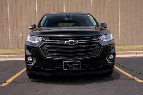 Mosaic Black Metallic 2019 Chevrolet Traverse Premier